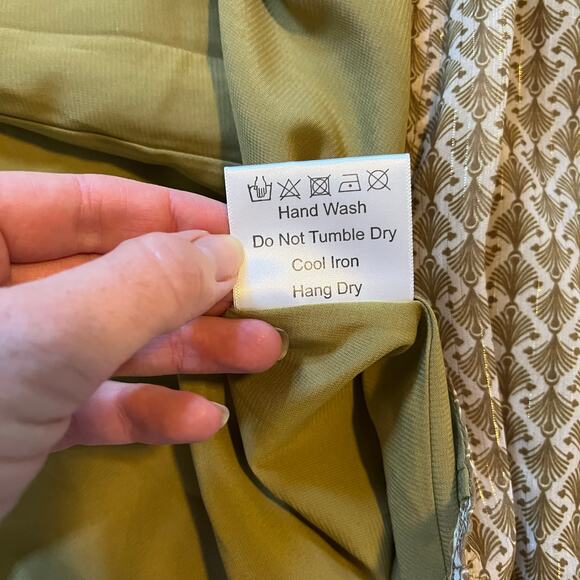 OPT Classic Smocked Long Sleeve
Front Slit Maxi Dress in Geo Print medium - Picture 6 of 11